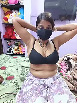 Tamil_Ishun Webbikameraesitys