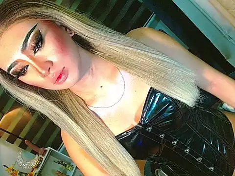HOLLYWOOD_QUEEN_88 Pertunjukan Webcam