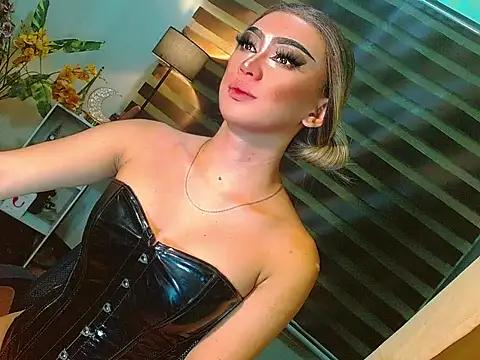 HOLLYWOOD_QUEEN_88 웹캠 쇼