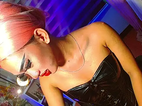 HOLLYWOOD_QUEEN_88 웹캠 쇼
