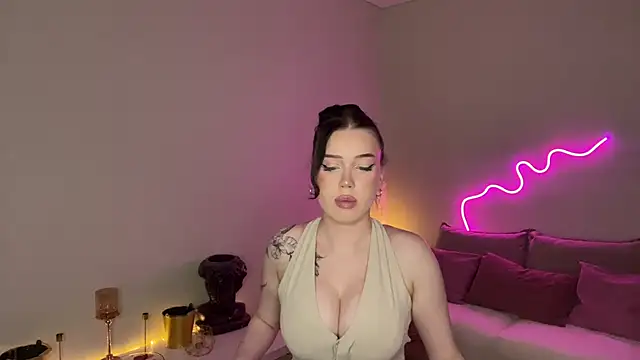 mistress_of_hearts Live XXX Chat