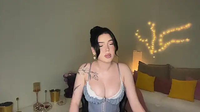 mistress_of_hearts Chat XXX in diretta