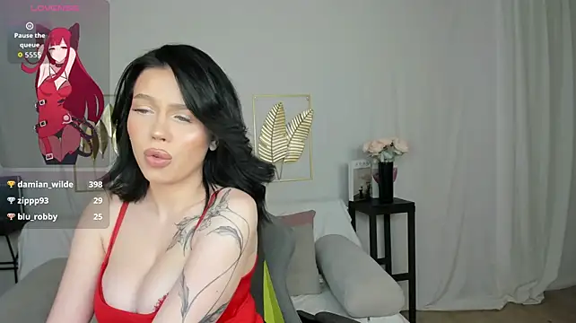 mistress_of_hearts XXX чат на живо