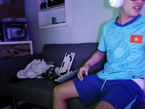 boyhigh1997 – webcam-show