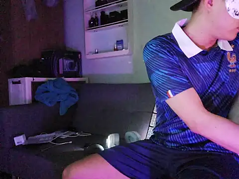 boyhigh1997 网络视讯表演
