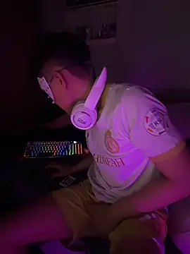 Show de boyhigh1997 na webcam