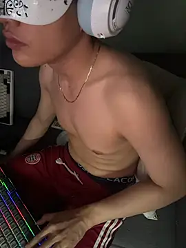boyhigh1997 webcam show