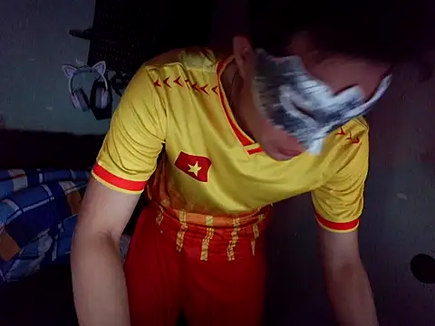 boyhigh1997 网络视讯表演