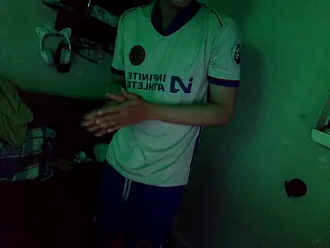 boyhigh1997 Show Webcam