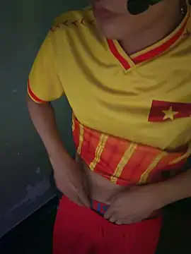 boyhigh1997 Show Webcam