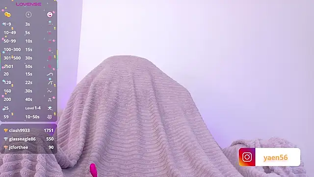 חדר צ'אט בשידור חי של Liah__19