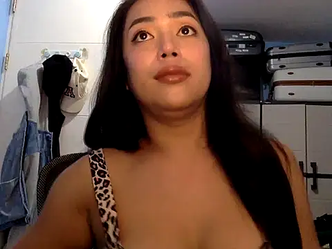 mistressohlala 网络视讯表演