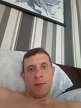 BigDmasked Show Webcam