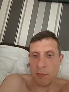 BigDmasked Pertunjukan Webcam
