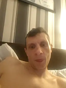 הופעת וובקאם של BigDmasked