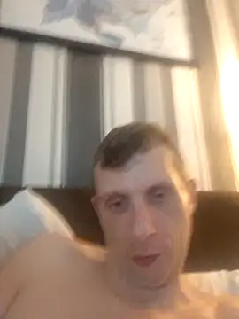 BigDmasked Show Webcam