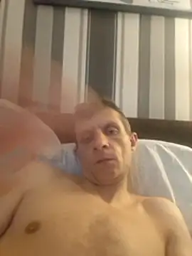 BigDmasked webkamerás műsora
