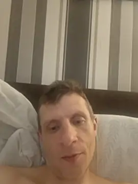 BigDmasked webkamerás műsora