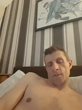 BigDmasked – webcam-show