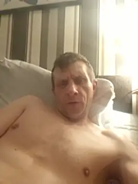 BigDmasked Show in webcam