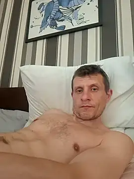 BigDmasked: вебкам-шоу