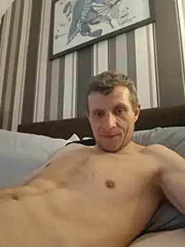 BigDmasked Show in webcam