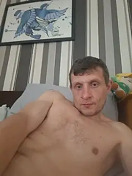 BigDmasked Show in webcam
