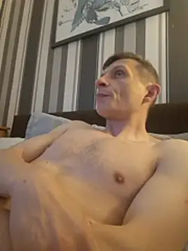 BigDmasked webcam show