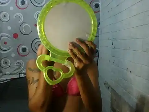 ODALISQUE_MIA Pertunjukan Webcam