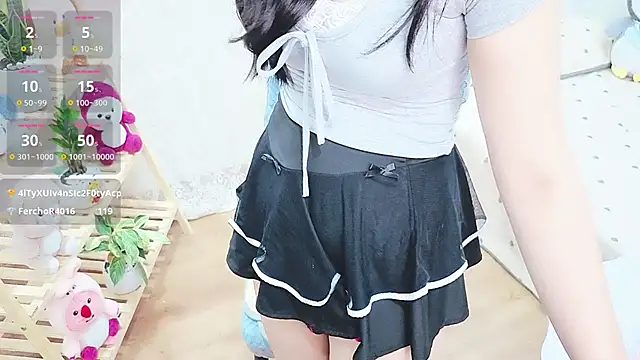 Crystal_Lea 现场XXX聊天