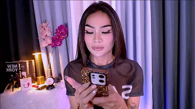 Pertunjukan Kamera Web Coka_bella