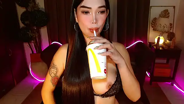 MouthWatering_Ayesha webcam show