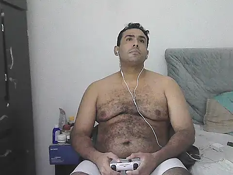 IronSideBear Webcamshow