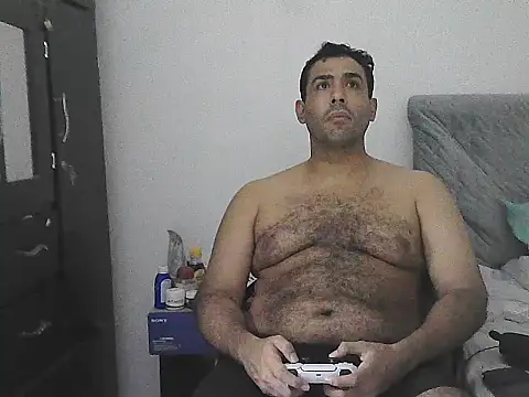 IronSideBear Adlı Modelin Web Kamerası Şovu