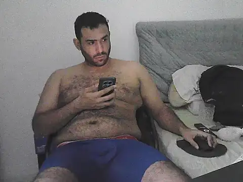 alphalatinobearx webcam show