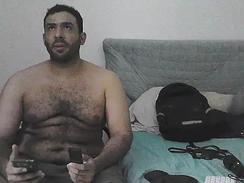alphalatinobearx Adlı Modelin Web Kamerası Şovu