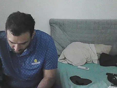 alphalatinobearx – webcam-show