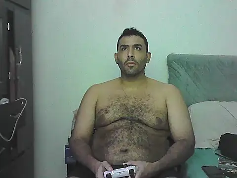 alphalatinobearx webkamerás műsora