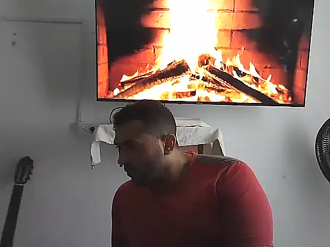 alphalatinobearxn Webbikameraesitys