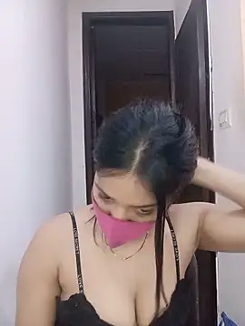 Cute_Rakhi8's Live XXX Chat