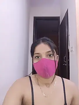 Cute_Rakhi8 Adlı Modelin Canlı XXX Sohbeti