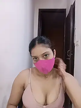Cute_Rakhi8's Webcam Show