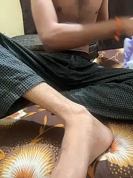 Pokazy przed kamerką – Mumbai_guyy