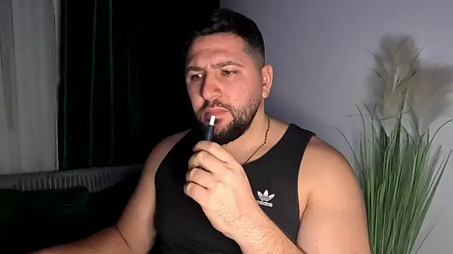 Gold_Alpha_Boy webkamerás műsora