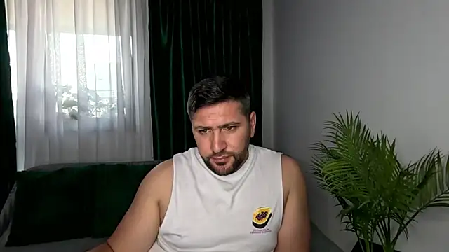 Chat XXX en directo de Gold_Alpha_Boy
