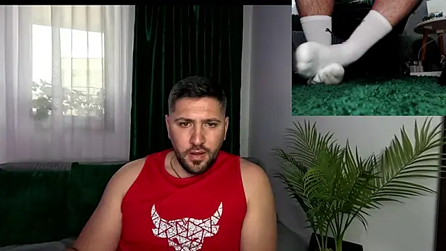 Gold_Alpha_Boy: διαδικτυακό σόου στην κάμερα