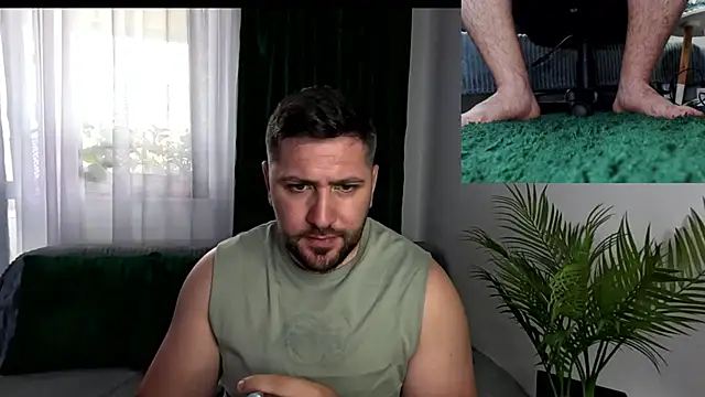 عرض كام Gold_Alpha_Boy