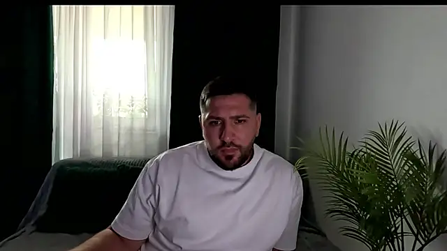 Gold_Alpha_Boy 在線直播表演