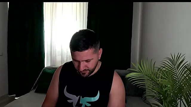Gold_Alpha_Boy Webcam show