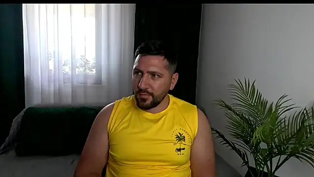 عرض كام Gold_Alpha_Boy